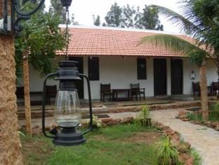 Vana Resorts Bangalore Bagian luar foto
